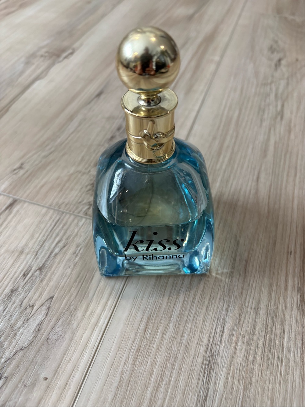 Kiss by Rihanna 100ml edp